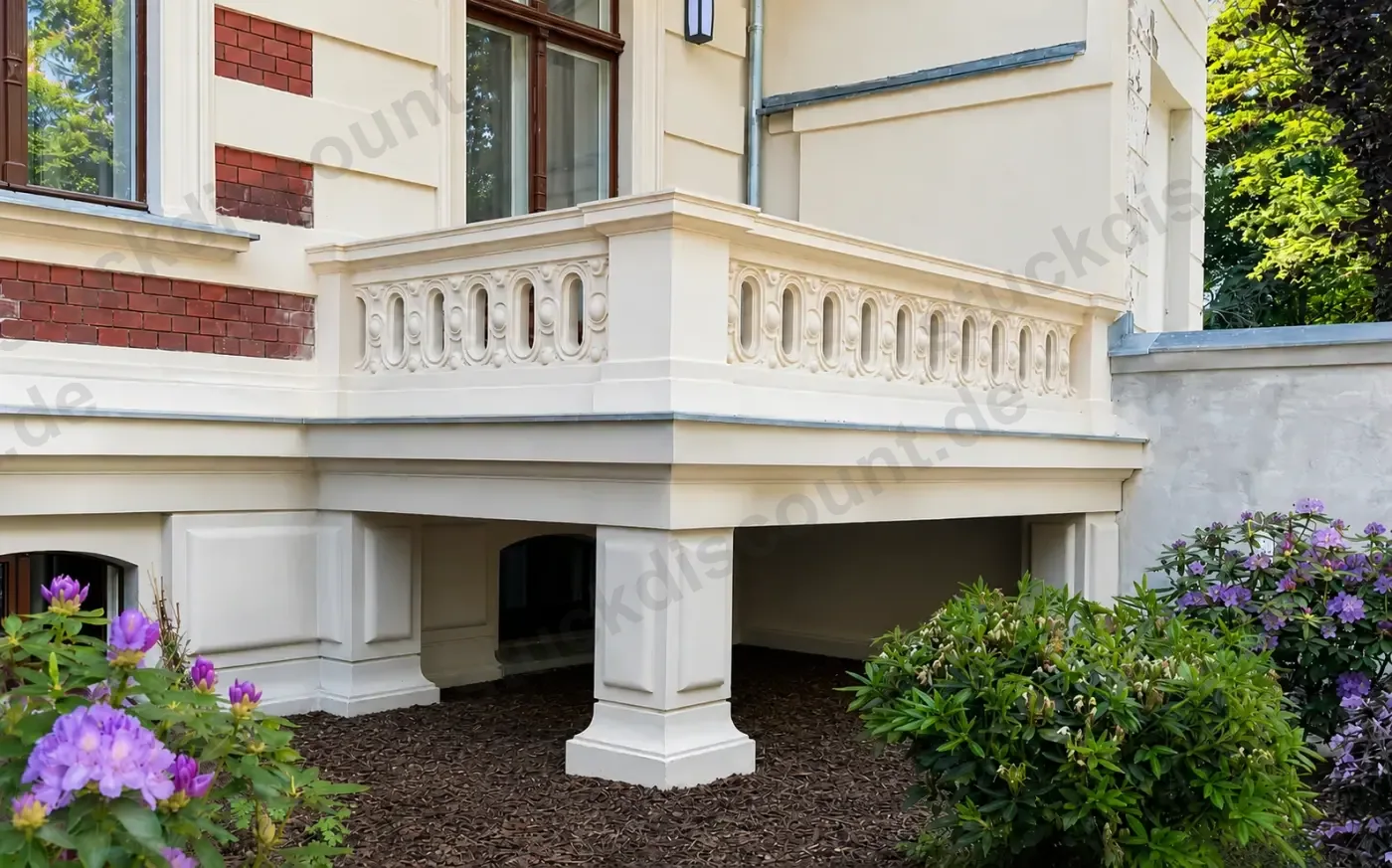 Historische Terrassensanierung in Potsdam – restaurierte Balustrade