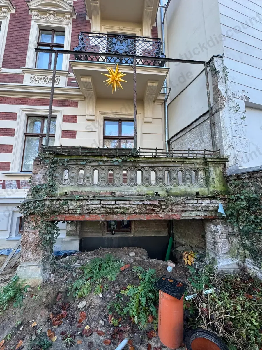 Historische Terrassensanierung in Potsdam – Pfeiler und Zierelemente